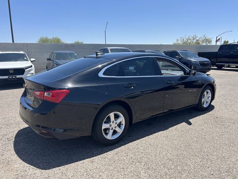 Certified 2019 Chevrolet Malibu LS FWD image 4