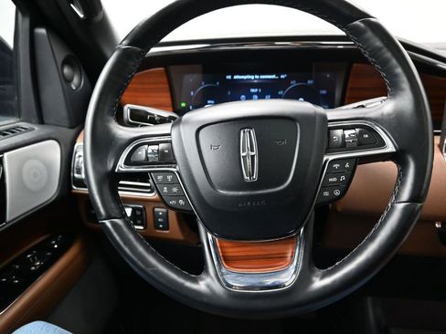 Used 2024 Lincoln Navigator L Reserve w/ Equipment Group 201A image 28