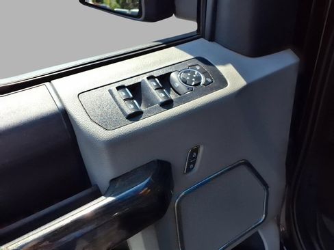 Used 2019 Ford F150 XL w/ Equipment Group 101A Mid AWD/4WD image 19