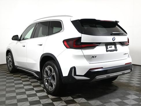 Certified 2023 BMW X1 xDrive28i w/ Convenience Package image 5