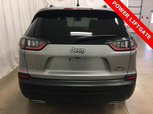 Used 2020 Jeep Cherokee Latitude Lux w/ Comfort/Convenience Group image 5