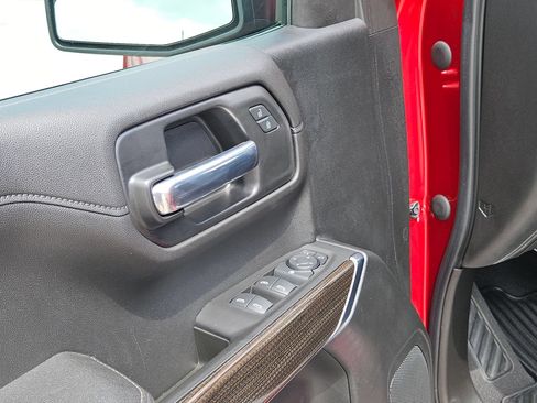 Used 2021 Chevrolet Silverado 1500 LT RWD image 12