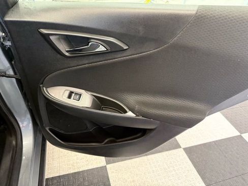 Used 2024 Chevrolet Malibu LT image 24
