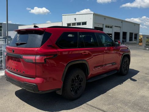 Used 2024 Toyota Sequoia Platinum w/ TRD Off-Road Package AWD/4WD image 6