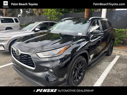 Used 2023 Toyota Highlander XLE