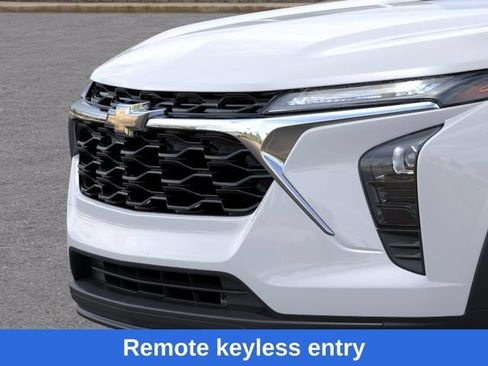 New 2026 Chevrolet Trax LS w/ LS Convenience Package FWD image 14