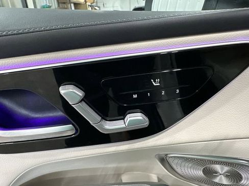 Used 2023 Mercedes-Benz GLC 300 4MATIC image 18