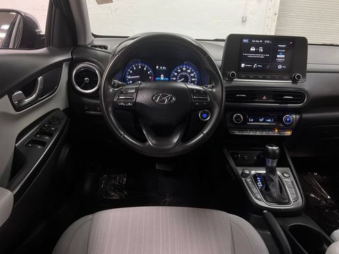 Used 2022 Hyundai Kona SEL w/ Convenience Package FWD image 15