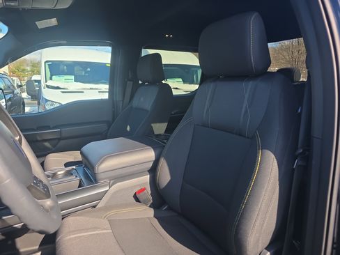 Used 2025 Ford F150 STX w/ Equipment Group 200A image 27