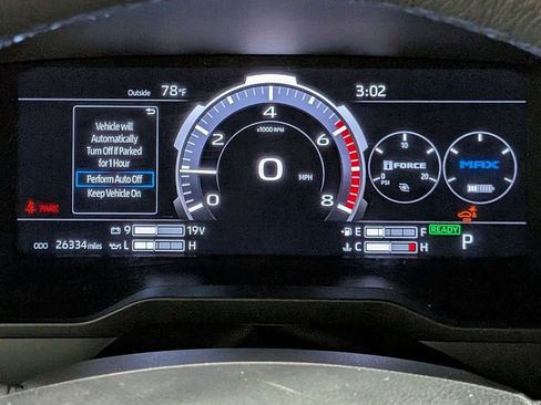 Used 2025 Toyota Sequoia Platinum AWD/4WD image 16