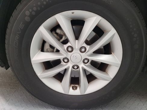 Used 2017 Kia Sorento LX FWD image 31