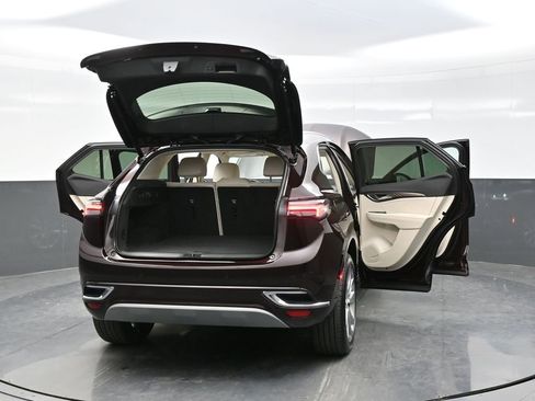 Used 2023 Buick Envision Avenir AWD/4WD image 45