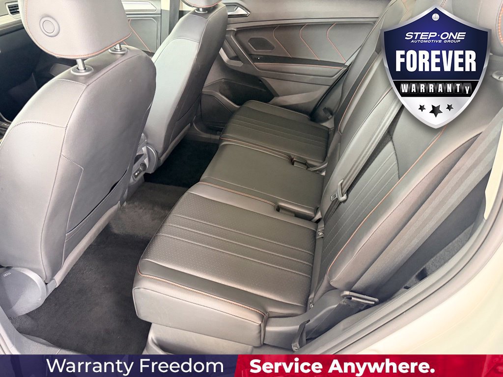 Used 2024 Volkswagen Tiguan SE AWD/4WD image 27