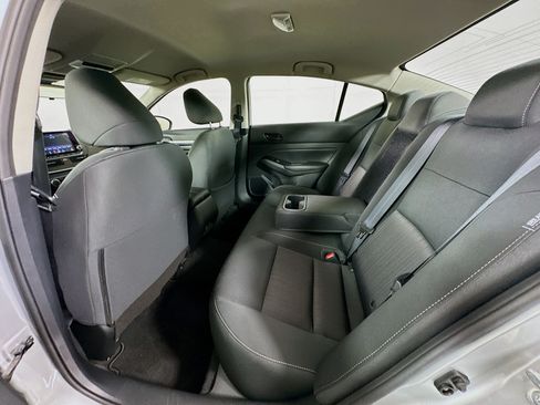 Used 2023 Nissan Altima 2.5 SV FWD image 25