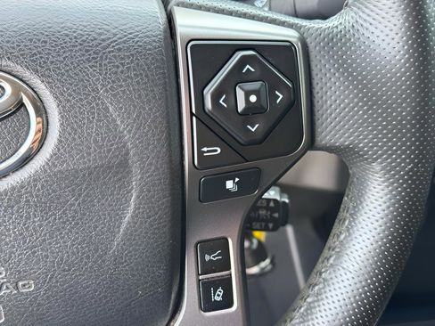 Used 2021 Toyota Tacoma SR5 image 16