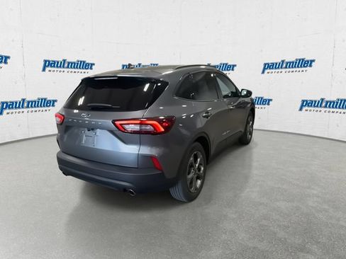 Certified 2025 Ford Escape ST-Line FWD image 10