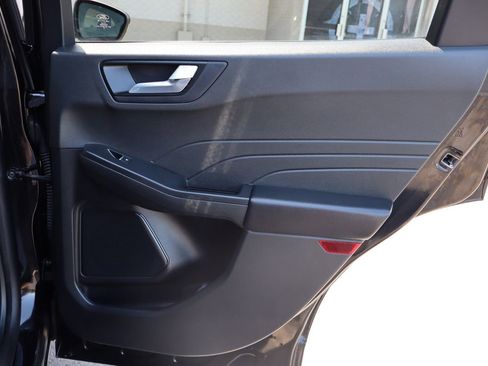 Used 2022 Ford Escape SEL image 25