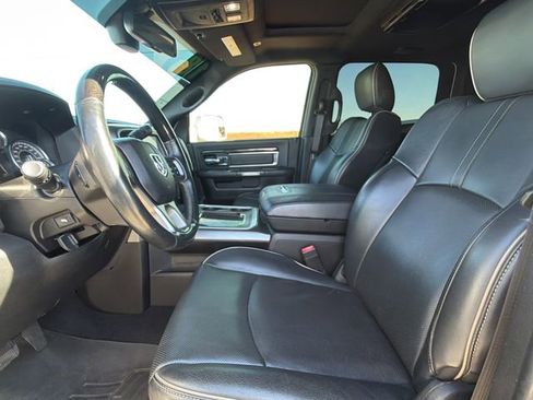 Used 2018 RAM 3500 Laramie Longhorn image 21