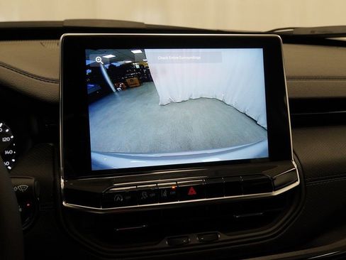 New 2026 Jeep Compass Latitude AWD/4WD image 22