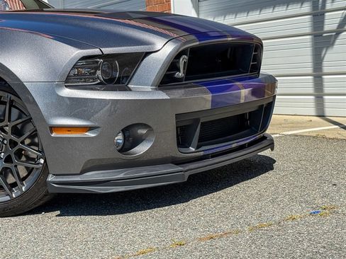 Used 2014 Ford Mustang Shelby GT500 w/ Equipment Group 821A RWD image 30