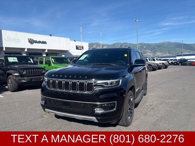 Used 2023 Jeep Wagoneer Series II w/ Mopar Step-Up Package AWD/4WD image 3