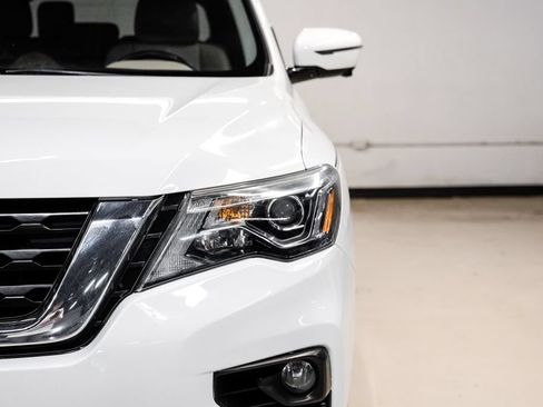 Used 2017 Nissan Pathfinder SL FWD image 57