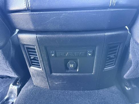 Used 2017 RAM 1500 Limited image 25