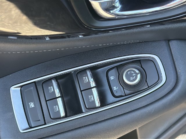 Certified 2025 Subaru Legacy Limited AWD/4WD image 33