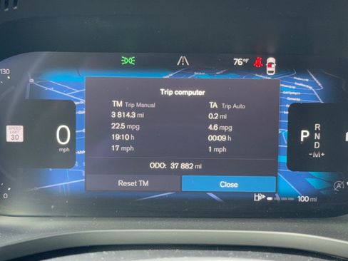 Used 2023 Volvo XC60 B5 Plus w/ Protection Package Premier FWD image 26