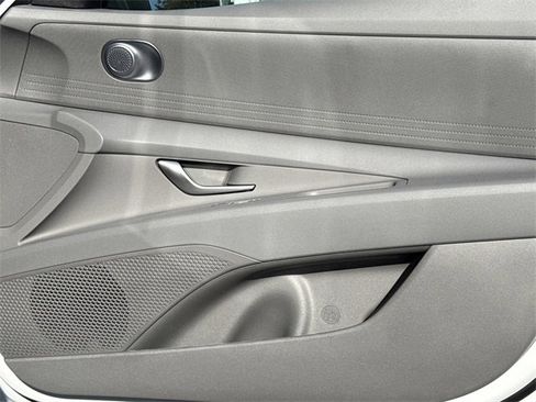 New 2026 Hyundai Elantra Blue image 14