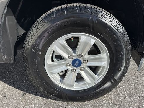 Used 2018 Ford F150 XLT image 9