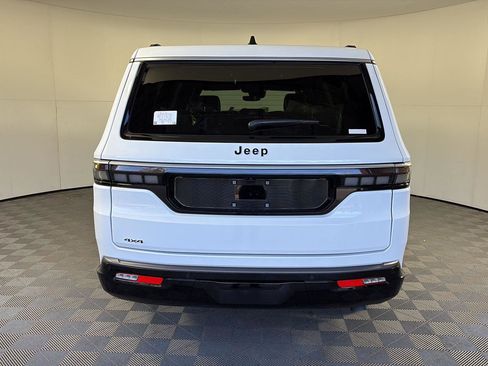 New 2026 Jeep Grand Wagoneer L 4WD image 5