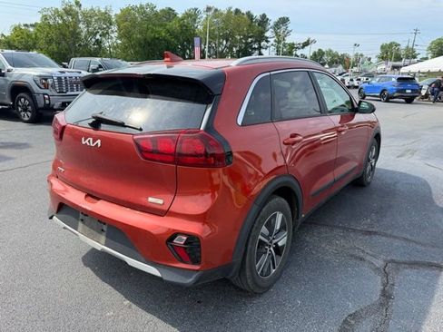 Used 2022 Kia Niro LXS FWD image 4