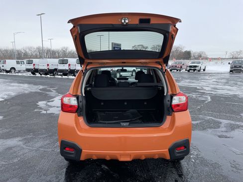 Used 2015 Subaru Crosstrek 2.0i Premium w/ Moonroof Package image 5