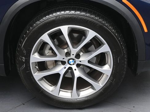 Used 2022 BMW X5 xDrive40i AWD/4WD image 32