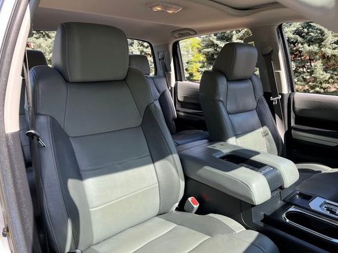 Used 2019 Toyota Tundra Limited AWD/4WD image 39