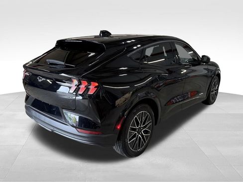 Used 2025 Ford Mustang Mach-E Premium AWD/4WD image 38