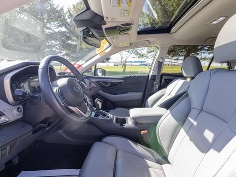 Used 2024 Subaru Outback Limited AWD/4WD image 10