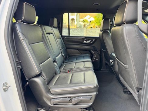 Used 2021 GMC Yukon XL SLT RWD image 22
