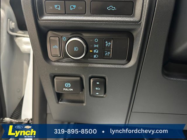 Used 2022 Ford F150 Raptor w/ Equipment Group 801A High AWD/4WD image 22
