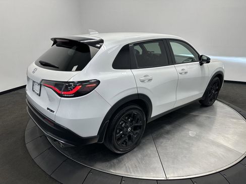 Certified 2023 Honda HR-V Sport image 7