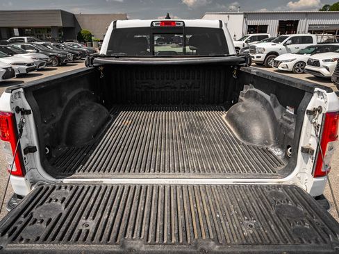 Used 2021 RAM 1500 Big Horn AWD/4WD image 15