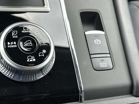 New 2026 Nissan Rogue SL AWD/4WD image 32