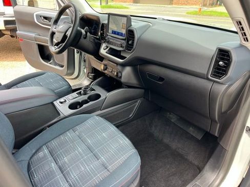 Used 2024 Ford Bronco Sport Heritage w/ Heritage Convenience Package image 27