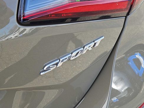 Used 2025 Honda Civic Sport image 6