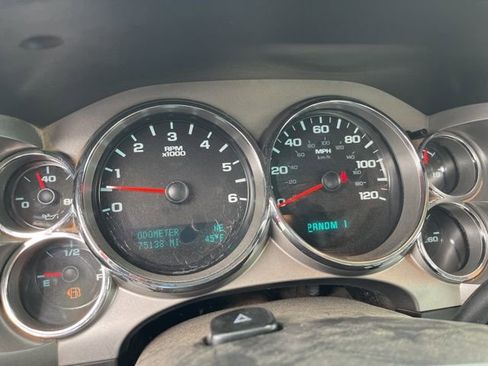 Used 2013 Chevrolet Silverado 2500 LT w/ Interior Plus Package image 2