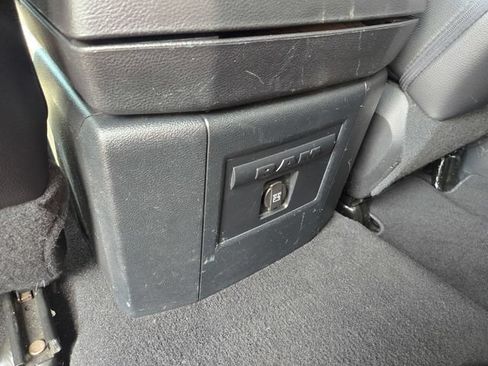 Used 2017 RAM 1500 Sport RWD image 13