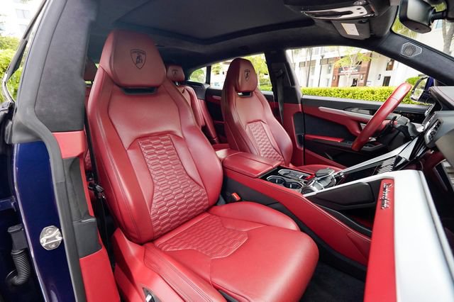 Used 2022 Lamborghini Urus AWD/4WD image 82