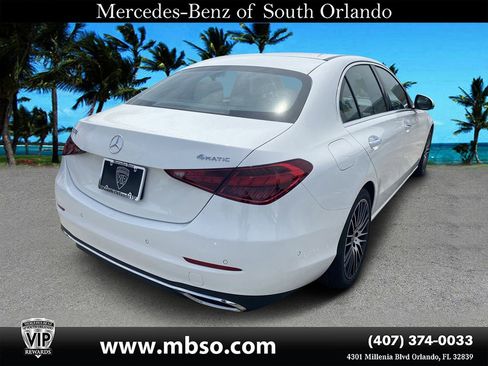 Used 2022 Mercedes-Benz GLC 300 4MATIC Coupe image 16