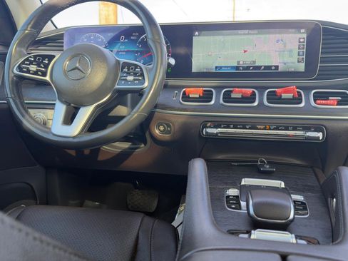 Used 2020 Mercedes-Benz GLS 450 4MATIC image 26